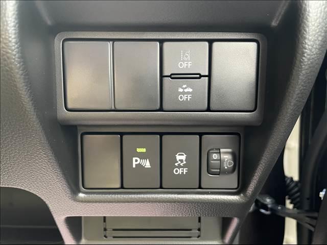 ワゴンR FX 届出済未使用車 衝突軽減ブレーキ 横滑り防止装置 スマートキー ヘッドランプハロゲン 禁煙車 オートエアコン セキュリティアラーム パワーステアリング パワーウインドウ 修復歴無(13枚目)