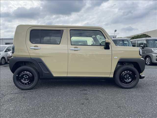 タフト Ｘ　届出済未使用車　スカイフィールトップ　スマートキー　衝突軽減ブレーキシステム　横滑り防止装置　ＬＥＤ　　禁煙車　オートエアコン　セキュリティアラーム　　パワーステアリング　パワーウインドウ　修復歴無（11枚目）