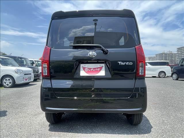 タント Ｌ　届出済未使用車　衝突軽減ブレーキ　ピラーレス　アイドリングストップ　コーナーセンサー　横滑り防止装置　ＬＥＤヘッドライト　禁煙車　スマートキー　パワーステアリング　修復歴無（9枚目）