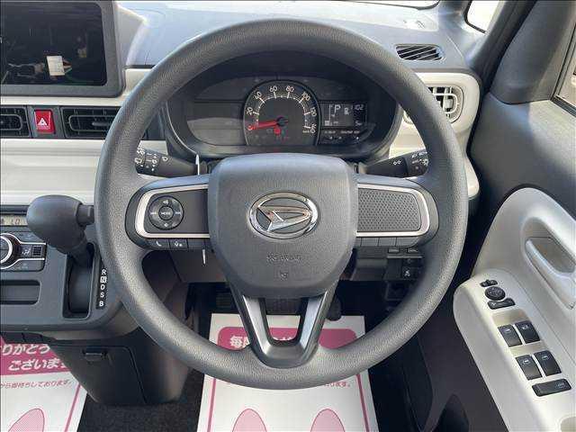 ムーヴキャンバス ストライプスX UGP 届出済未使用車 両側電動スライドドア 衝突軽減ブレーキシステム アイドリングストップ コーナーセンサー パーキングセンサー オートエアコン スマートキー 禁煙車 パワーステアリング 修復歴無(11枚目)