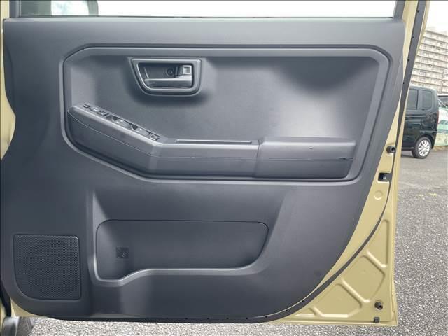 タフト Ｘ　届出済未使用車　スカイフィールトップ　スマートキー　衝突軽減ブレーキシステム　横滑り防止装置　ＬＥＤ　　禁煙車　オートエアコン　セキュリティアラーム　　パワーステアリング　パワーウインドウ　修復歴無（16枚目）