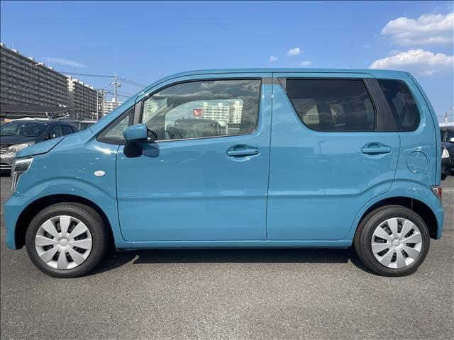 ワゴンＲ ＦＸ　届出済未使用車　ＣＤプレーヤー付き　衝突軽減ブレーキ　横滑り防止装置　ヘッドランプハロゲン　スマートキー　禁煙車　オートエアコン　セキュリティアラーム　パワーウインドウ　修復歴無（7枚目）