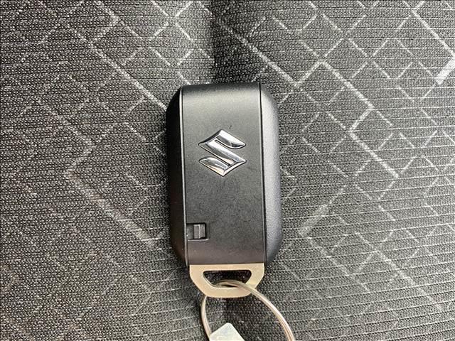 ワゴンR FX 届出済未使用車 衝突軽減ブレーキ 横滑り防止装置 スマートキー ヘッドランプハロゲン 禁煙車 オートエアコン セキュリティアラーム パワーステアリング パワーウインドウ 修復歴無(15枚目)