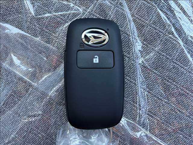 タント L 届出済未使用車 衝突軽減ブレーキ ピラーレス アイドリングストップ コーナーセンサー 横滑り防止装置 LEDヘッドライト 禁煙車 スマートキー パワーステアリング 修復歴無(18枚目)