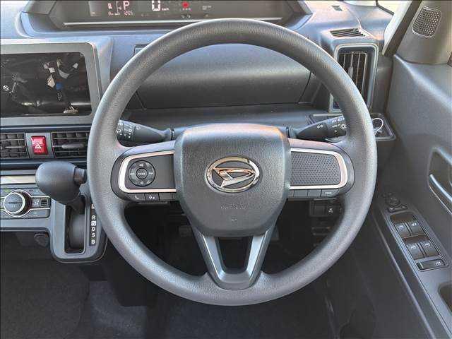 タント L 届出済未使用車 衝突軽減ブレーキ ピラーレス アイドリングストップ コーナーセンサー 横滑り防止装置 LEDヘッドライト 禁煙車 スマートキー パワーステアリング 修復歴無(14枚目)