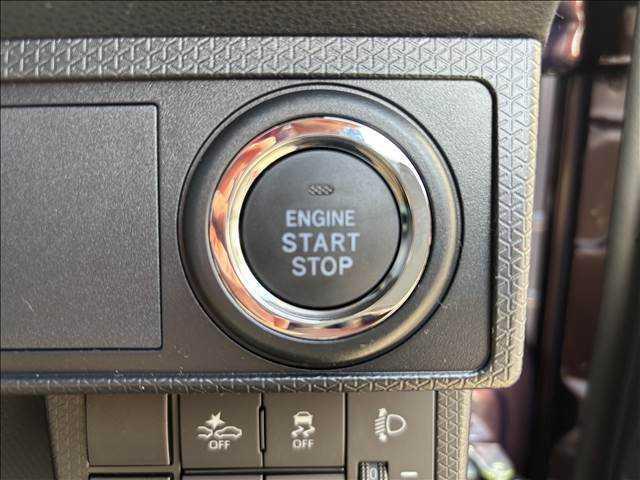 タント L 届出済未使用車 衝突軽減ブレーキ ピラーレス アイドリングストップ コーナーセンサー 横滑り防止装置 LEDヘッドライト 禁煙車 スマートキー パワーステアリング 修復歴無(17枚目)