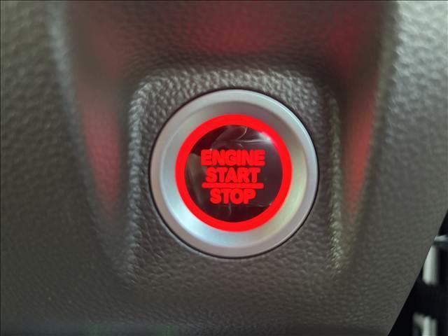 N-WGN G 届出済未使用車 衝突軽減ブレーキシステム スマートキー プッシュスタート アイドリングストップ 禁煙車 パワーステアリング パワーウインドウ 修復歴無(17枚目)