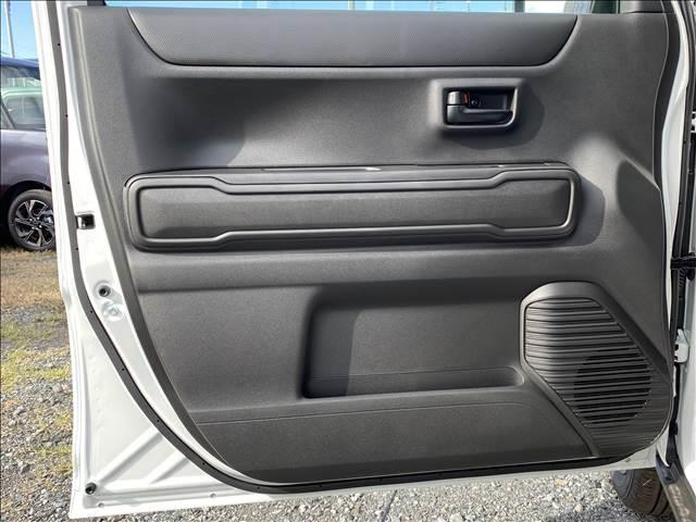 ハスラー ハイブリッドＧ　届出済未使用車　ハイブリッド　スマートキー　衝突軽減ブレーキ　横滑り防止装置　ＬＥＤランプ　禁煙車　オートエアコン　セキュリティアラーム　パワーステアリング　パワーウインドウ　修復歴無（17枚目）