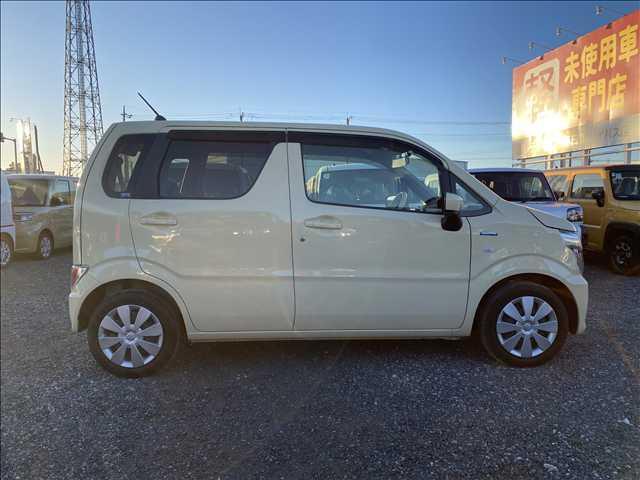 ワゴンＲ ハイブリッドＦＸ　純正ナビフルセグＴＶ　ＥＴＣ　ドライブレコーダー　ＬＥＤヘッドライト　運転席シートヒーター　アイドリングストップ　パワーウィンドウ　パワーステアリング　禁煙車（13枚目）