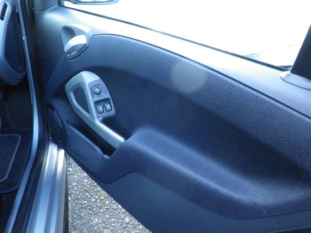 スマートフォーツークーペ ｍｈｄパッション　走行１２３００キロ　記録簿Ｈ２７．２９．Ｒ．１．３．６．付取説　保証書　Ｓキー　　ガラスルーフ（20枚目）