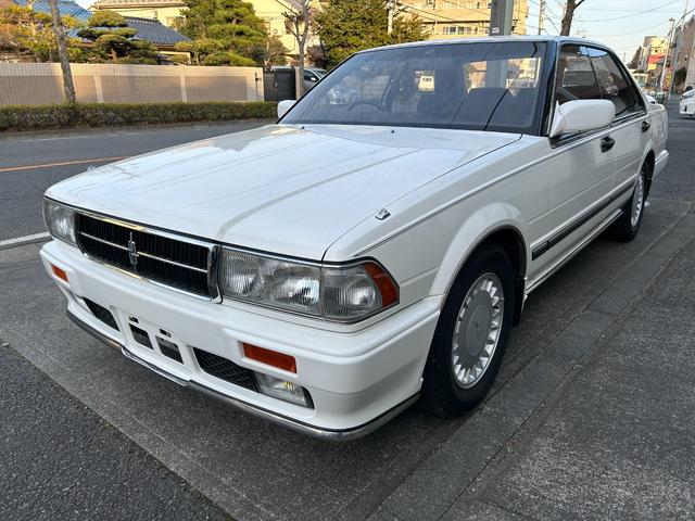 日産 セドリック