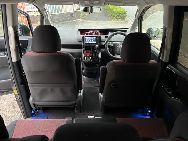 ヴォクシー ZS Gs’ 2オーナー 禁煙 純正ナビ DVD再生 Bluetooth フルTV バックカメラ USB パワースライドドア ETC HIDライト 純正アルミホイール スマートキー Gs’専用インテリア(47枚目)