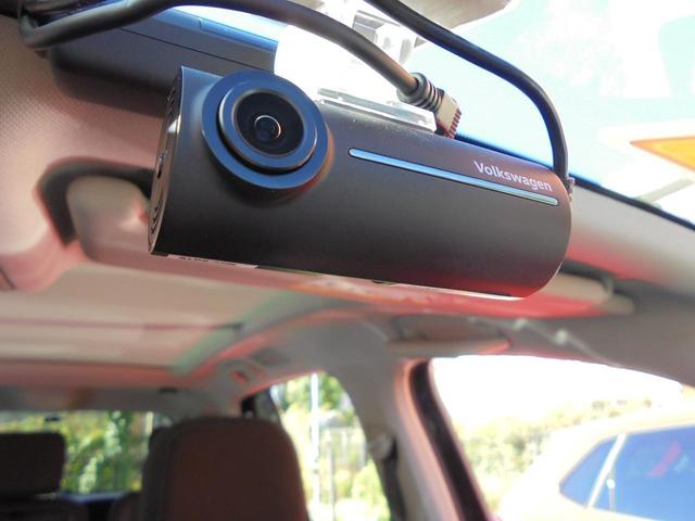 TSI ハイライン フォルクスワーゲン認定中古車 禁煙車 テクノロジーパッケージ 電動パノラマスライディングルーフ 前後ドライブレコーダー 純正ナビ リアビューカメラ パーキングセンサー ETC2.0 LEDヘッドライト(28枚目)
