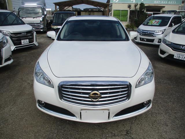 シーマ ハイブリッド　ＶＩＰ　Ｇ　ワンオーナー皮サンルーフナビフルセグＴＶＢモニター後席プライベートシアターシステムオートクルーズレーンキープアシスト冷暖房シート（2枚目）