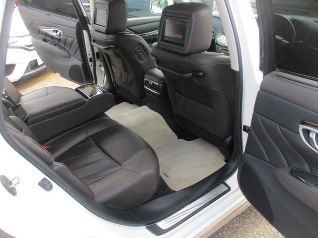 シーマ ハイブリッド　ＶＩＰ　Ｇ　ワンオーナー皮サンルーフナビフルセグＴＶＢモニター後席プライベートシアターシステムオートクルーズレーンキープアシスト冷暖房シート（15枚目）