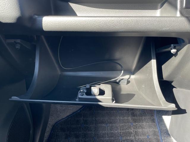 アルト L アップグレードパック LEDヘッドライト オートエアコン 左右シートヒーター プライバシーガラス装備車 デュアルカメラブレーキサポート 純正ディスプレイオーディオ BT DVD再生 バックカメラ 禁煙(72枚目)