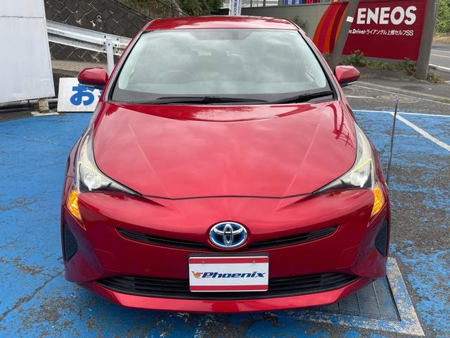 プリウス Ｓツーリングセレクション　禁煙車　メモリナビ　ＴＶ　Ｂｌｕｅｔｏｏｔｈ接続　ＳＤ再生　バックカメラ　ＥＴＣ　Ｗシートヒータ　黒合皮シート　ＬＥＤオートライト　ステアスイッチ　電動コーナーポール　専用ＣＰ付１７インチＡＷ（3枚目）