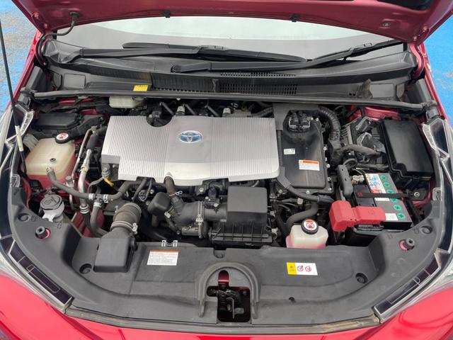 プリウス Ｓツーリングセレクション　禁煙車　メモリナビ　ＴＶ　Ｂｌｕｅｔｏｏｔｈ接続　ＳＤ再生　バックカメラ　ＥＴＣ　Ｗシートヒータ　黒合皮シート　ＬＥＤオートライト　ステアスイッチ　電動コーナーポール　専用ＣＰ付１７インチＡＷ（15枚目）