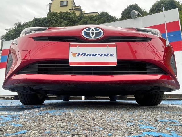 プリウス Ｓツーリングセレクション　禁煙車　メモリナビ　ＴＶ　Ｂｌｕｅｔｏｏｔｈ接続　ＳＤ再生　バックカメラ　ＥＴＣ　Ｗシートヒータ　黒合皮シート　ＬＥＤオートライト　ステアスイッチ　電動コーナーポール　専用ＣＰ付１７インチＡＷ（24枚目）