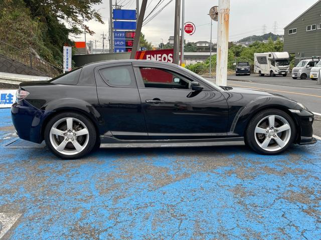 ＲＸ－８ タイプＳ　ＬＥＧモータースポーツフロントバンパー　ＡＵＴＯＥＸＥサイド　ＡＵＴＯＥＸＥリアバンパー　オプションＢＰＳＥサウンド　ルーフビルトインＥＴＣ　キセノンライト　ユーザー買取車　６速マニュアル　修復無（7枚目）