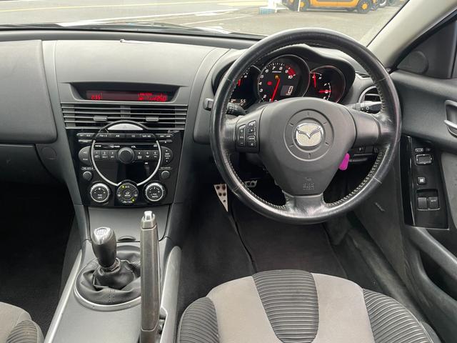 ＲＸ－８ タイプＳ　ＬＥＧモータースポーツフロントバンパー　ＡＵＴＯＥＸＥサイド　ＡＵＴＯＥＸＥリアバンパー　オプションＢＰＳＥサウンド　ルーフビルトインＥＴＣ　キセノンライト　ユーザー買取車　６速マニュアル　修復無（41枚目）