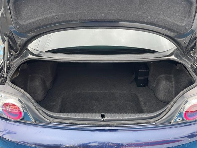 ＲＸ－８ タイプＳ　ＬＥＧモータースポーツフロントバンパー　ＡＵＴＯＥＸＥサイド　ＡＵＴＯＥＸＥリアバンパー　オプションＢＰＳＥサウンド　ルーフビルトインＥＴＣ　キセノンライト　ユーザー買取車　６速マニュアル　修復無（79枚目）