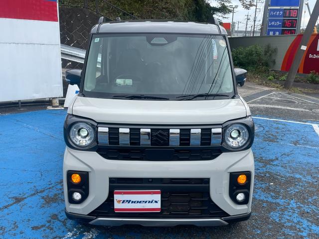 スペーシアギア ハイブリッドＸＺ　ターボ　全方位モニター付メモリーナビ（スズキコネクト）装着車　アダクティブクルーズＩＩ　デュアルカメラブレーキサポート　両側電動扉　左右シートヒーター　ＥＴＣ２．０　ヘッドアップディスプレイ　禁煙車（3枚目）