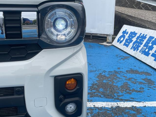 スペーシアギア ハイブリッドＸＺ　ターボ　全方位モニター付メモリーナビ（スズキコネクト）装着車　アダクティブクルーズＩＩ　デュアルカメラブレーキサポート　両側電動扉　左右シートヒーター　ＥＴＣ２．０　ヘッドアップディスプレイ　禁煙車（18枚目）