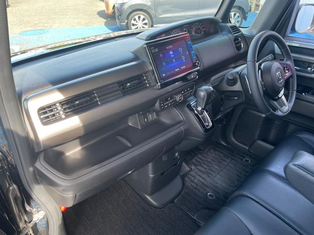 N-BOXカスタム Lターボ スタイル+ブラック 最終モデル 特別仕様車 純正8インチSDナビ バックカメラ フルセグ DVD BT ドラレコ ETC 両側電動扉 左右シートヒーター&シートバックテーブル 専用ハーフレザーシート オートリトラミラー(46枚目)