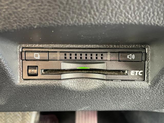 プリウス S 当店買取車 セーフティセンス メモリナビ フルセグ Bluetooth接続 バックカメラ ETC LEDオートライト&フォグ 黒革調シートカバー トノカバー 15インチホワイトAW ディーラー記録簿有(60枚目)