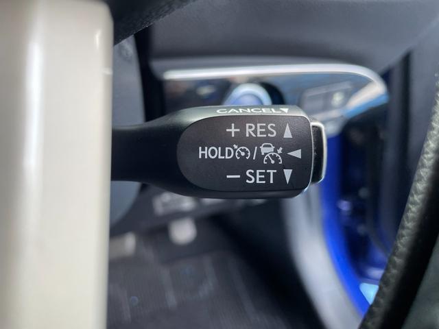 プリウス S 当店買取車 セーフティセンス メモリナビ フルセグ Bluetooth接続 バックカメラ ETC LEDオートライト&フォグ 黒革調シートカバー トノカバー 15インチホワイトAW ディーラー記録簿有(75枚目)