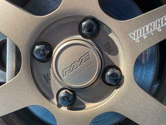 Ｓ６６０ α　６速ＭＴ　モデューロバンパー＆無限エアロ　左右２本出しマフラー　レイズＴＥ３７　アルカンターラステアリング　センターディスプレイ　Ｂｌｕｅｔｏｏｔｈ接続　バックカメラ　Ｗシートヒーター　ＥＴＣ　ＬＥＤ（47枚目）