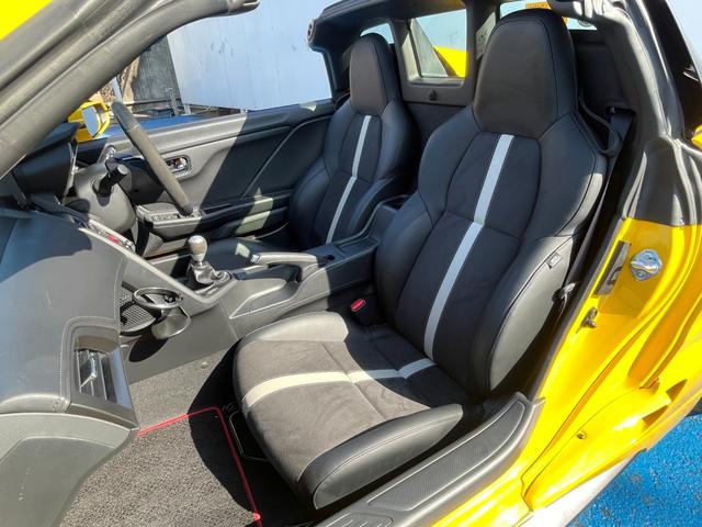 Ｓ６６０ α　６速ＭＴ　モデューロバンパー＆無限エアロ　左右２本出しマフラー　レイズＴＥ３７　アルカンターラステアリング　センターディスプレイ　Ｂｌｕｅｔｏｏｔｈ接続　バックカメラ　Ｗシートヒーター　ＥＴＣ　ＬＥＤ（57枚目）