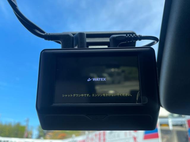 フリード ｅ：ＨＥＶエアー　ホンダセンシング　１１．４型ナビ　フルセグＴＶ　Ｂｌｕｅｔｏｏｔｈ接続　バックカメラ　前後ドラレコ　ＥＴＣ２．０　Ｐソナー　ＬＥＤオートライト　ステアスイッチ　両側電動スライドドア　ＣＭＢＳ　ＬＫＡＳ（75枚目）