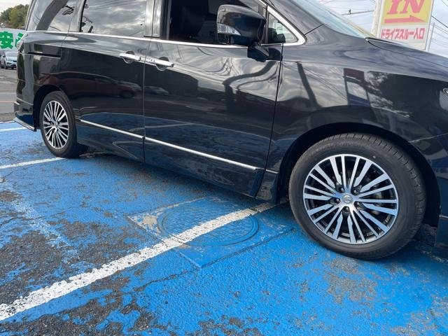 エルグランド 350ハイウェイスター ニスモマフラー・エアロ 10インチSDナビ Bluetooth接続 アラウンドビューカメラ Wサンルーフ 電動Rゲート フリップダウンモニタ 1タッチWパワスラ 前後ドラレコ ETC2.0 Pソナー(36枚目)