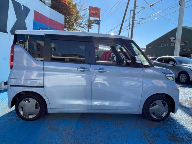 ルークス Ｘターボ　２トーンカラールーフ　９インチナビ　ＤＶＤ　ＢＴ　全方位アラウンドビューモニター　フルセグ　前後ドラレコ　ＥＴＣ　両側ハンズフリーオートスライドドア　リアサーキュレーター　ＬＥＤライト　禁煙車（8枚目）