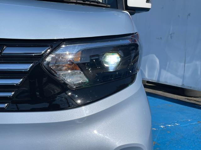 ルークス Ｘターボ　２トーンカラールーフ　９インチナビ　ＤＶＤ　ＢＴ　全方位アラウンドビューモニター　フルセグ　前後ドラレコ　ＥＴＣ　両側ハンズフリーオートスライドドア　リアサーキュレーター　ＬＥＤライト　禁煙車（20枚目）