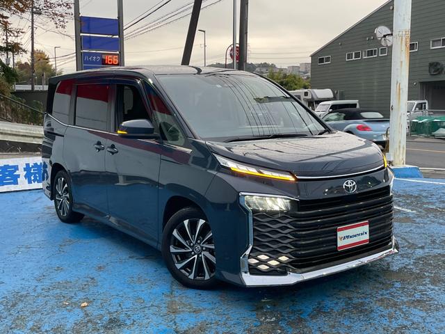 ヴォクシー Ｓ－Ｚ　セーフティセンス　１０．５型ナビ　バックカメラ　フルセグ　Ｂｌｕｅｔｏｏｔｈ接続　ＨＤＭＩ　カープレイ　１４型フリップダウンモニタ　前後ドラレコ　１タッチＷパワスラ　ＥＴＣ２．０　Ｐソナー　温シート（6枚目）