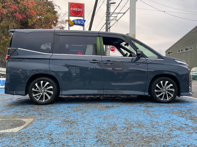 ヴォクシー Ｓ－Ｚ　セーフティセンス　１０．５型ナビ　バックカメラ　フルセグ　Ｂｌｕｅｔｏｏｔｈ接続　ＨＤＭＩ　カープレイ　１４型フリップダウンモニタ　前後ドラレコ　１タッチＷパワスラ　ＥＴＣ２．０　Ｐソナー　温シート（8枚目）