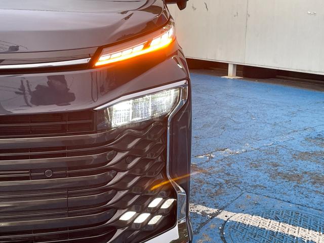 ヴォクシー Ｓ－Ｚ　セーフティセンス　１０．５型ナビ　バックカメラ　フルセグ　Ｂｌｕｅｔｏｏｔｈ接続　ＨＤＭＩ　カープレイ　１４型フリップダウンモニタ　前後ドラレコ　１タッチＷパワスラ　ＥＴＣ２．０　Ｐソナー　温シート（20枚目）