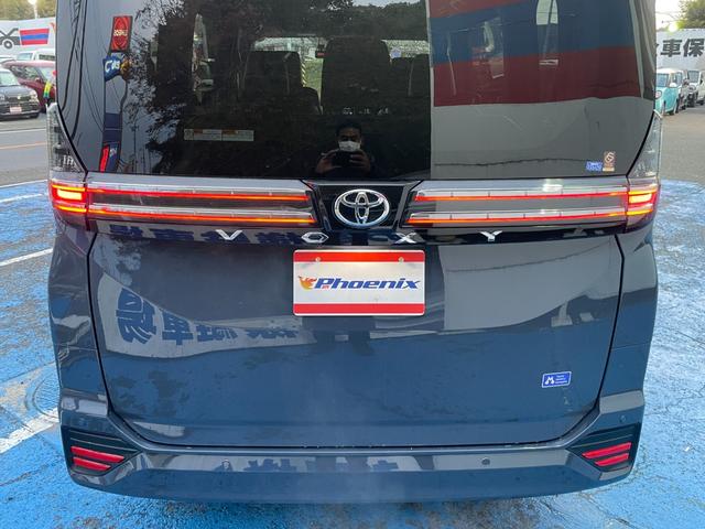 ヴォクシー Ｓ－Ｚ　セーフティセンス　１０．５型ナビ　バックカメラ　フルセグ　Ｂｌｕｅｔｏｏｔｈ接続　ＨＤＭＩ　カープレイ　１４型フリップダウンモニタ　前後ドラレコ　１タッチＷパワスラ　ＥＴＣ２．０　Ｐソナー　温シート（29枚目）