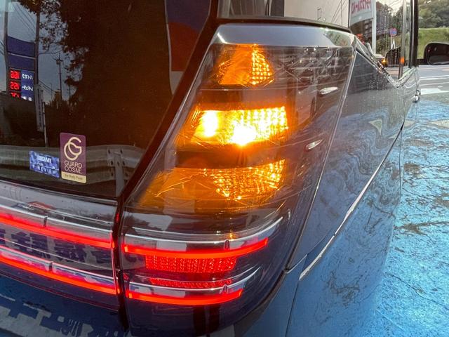 ヴォクシー Ｓ－Ｚ　セーフティセンス　１０．５型ナビ　バックカメラ　フルセグ　Ｂｌｕｅｔｏｏｔｈ接続　ＨＤＭＩ　カープレイ　１４型フリップダウンモニタ　前後ドラレコ　１タッチＷパワスラ　ＥＴＣ２．０　Ｐソナー　温シート（32枚目）