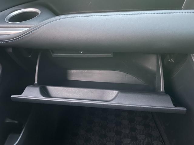 ヴォクシー Ｓ－Ｚ　セーフティセンス　１０．５型ナビ　バックカメラ　フルセグ　Ｂｌｕｅｔｏｏｔｈ接続　ＨＤＭＩ　カープレイ　１４型フリップダウンモニタ　前後ドラレコ　１タッチＷパワスラ　ＥＴＣ２．０　Ｐソナー　温シート（68枚目）