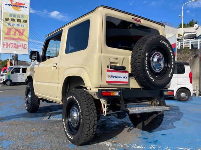 ジムニー ＸＣ　モンスターファーム２インチＵＰ足＆トレーティングアーム　オートルビーズ前後バンパー＆グリル＆リアステップ　ＤＥＥＮクロスカントリー＆オープンカントリーＲ／Ｔ５本付　５次元マフラー　純正８型ナビＢカメラ（14枚目）