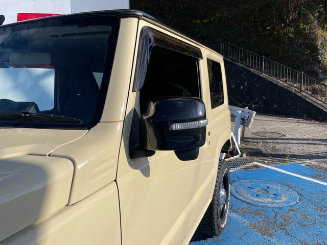 ジムニー ＸＣ　モンスターファーム２インチＵＰ足＆トレーティングアーム　オートルビーズ前後バンパー＆グリル＆リアステップ　ＤＥＥＮクロスカントリー＆オープンカントリーＲ／Ｔ５本付　５次元マフラー　純正８型ナビＢカメラ（28枚目）