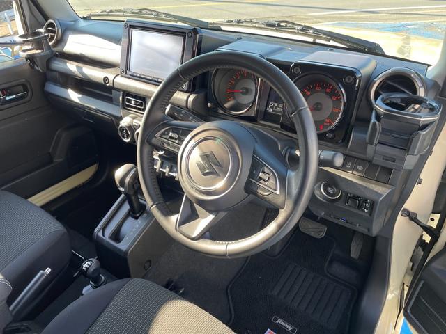 ジムニー ＸＣ　モンスターファーム２インチＵＰ足＆トレーティングアーム　オートルビーズ前後バンパー＆グリル＆リアステップ　ＤＥＥＮクロスカントリー＆オープンカントリーＲ／Ｔ５本付　５次元マフラー　純正８型ナビＢカメラ（44枚目）