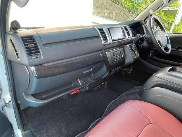 ハイエースバン スーパーGL ロング ディーゼルターボ 4型TRDエアロSDナビBT接続AC100V(46枚目)