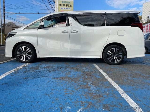 アルファード 2.5S Cパッケージ 後期 4WD アルパイン11型ナビ Bluetooth接続 カープレイ Bカメラ フリップダウンモニタ 黒革温冷シート ステアスイッチ 1タッチWパワスラ ETC 前後ドラレコ 電動ゲート PKSB(15枚目)