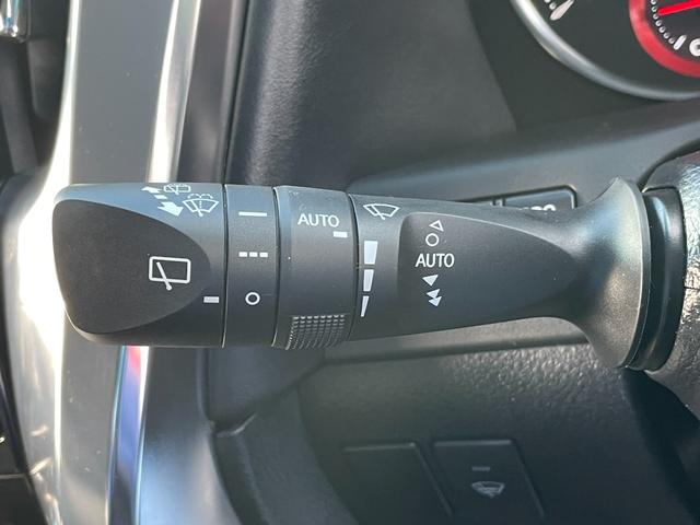 アルファード 2.5S Cパッケージ 後期 4WD アルパイン11型ナビ Bluetooth接続 カープレイ Bカメラ フリップダウンモニタ 黒革温冷シート ステアスイッチ 1タッチWパワスラ ETC 前後ドラレコ 電動ゲート PKSB(64枚目)