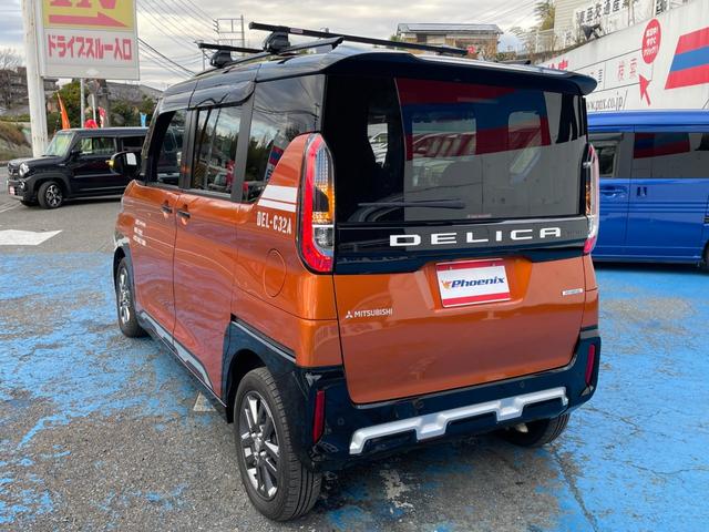 ４ＷＤ　９インチＳＤナビ　フルセグ　Ｂｌｕｅｔｏｏｔｈ接続　ＨＤＭＩ　アラウンドビューカメラ　ルーフキャリア　ＯＰデカール　デジタルミラー　ハンズフリーＷパワスラ　Ｐソナー　シート・ステアヒーター